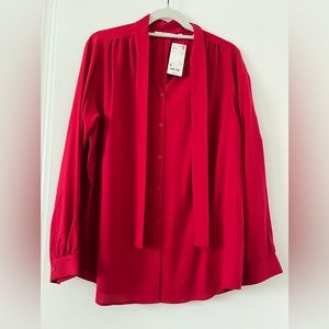 Uniqlo women rayon bow tie long sleeve blouse size M 76% rayon shirt
